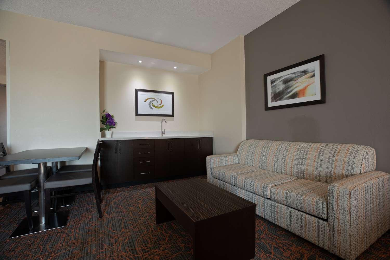 Best Western Plus Executive Inn Торонто Экстерьер фото