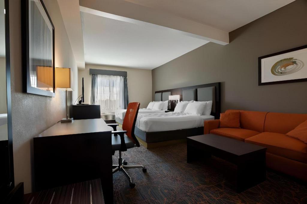 Best Western Plus Executive Inn Торонто Экстерьер фото