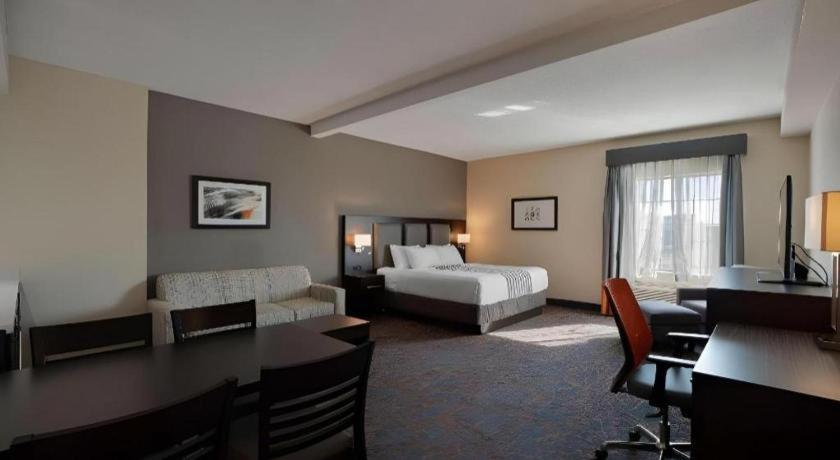 Best Western Plus Executive Inn Торонто Экстерьер фото